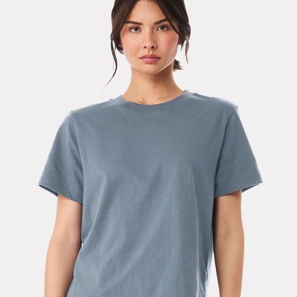 Women's 6 oz Heavyweight Tee Thumbnail