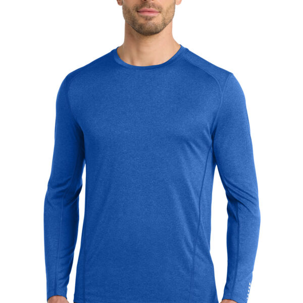 Long Sleeve Pulse Crew Thumbnail